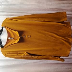 Gold henley